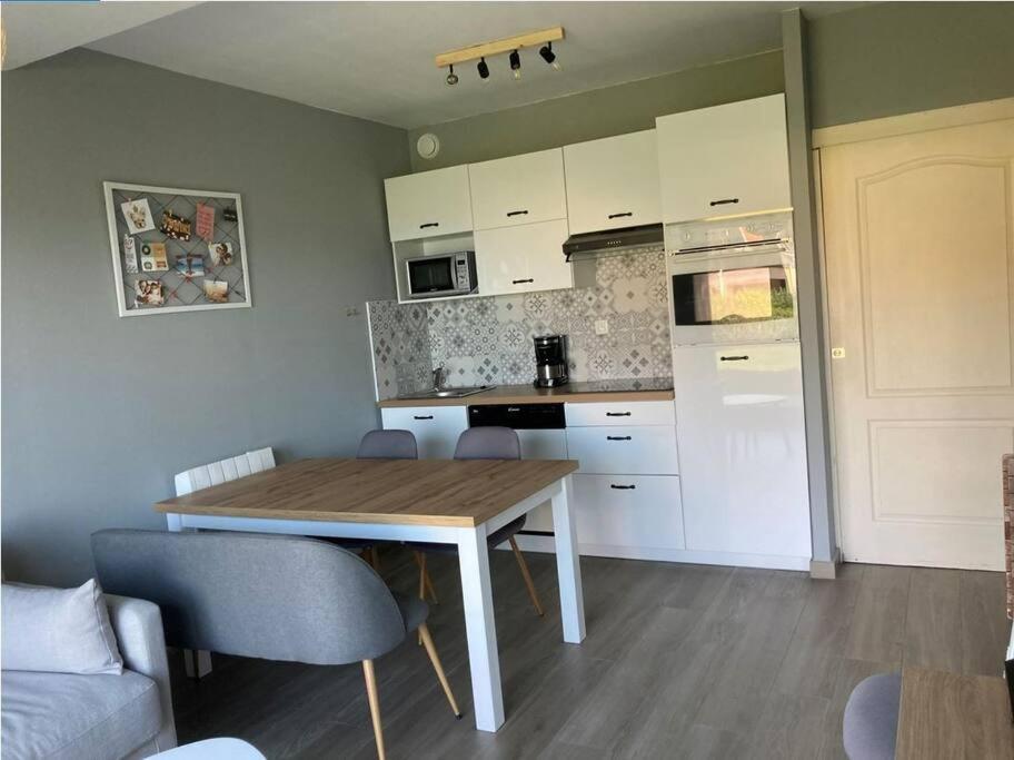 Superbe Appartement Restaure Avec Vue Sur Mer. Вимере Экстерьер фото